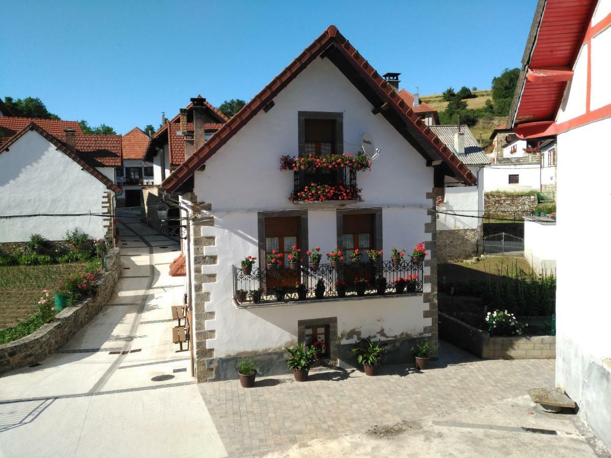 Jaurrieta Casa Ayabe 아파트 외부 사진