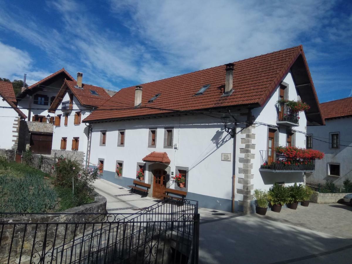 Jaurrieta Casa Ayabe 아파트 외부 사진